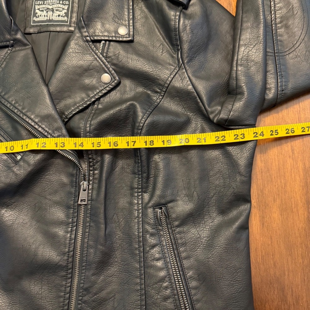 Levis Womens Black Vegan Faux Leather Moto Biker Jacket XXL Grunge Rocker Edgy - Picture 4 of 7